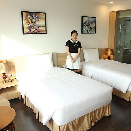 Ha Huy Hotel Hà Tĩnh Buitenkant foto