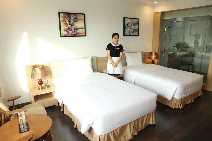 Ha Huy Hotel Hà Tĩnh Buitenkant foto